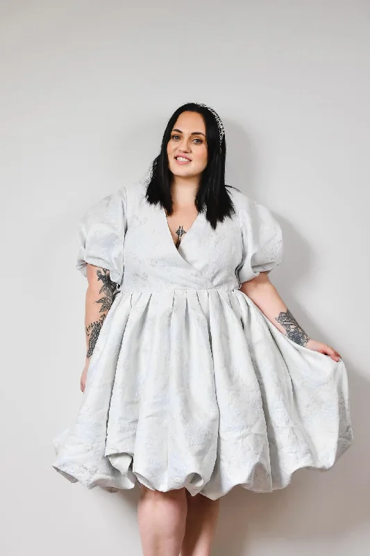 Neve Dress - white