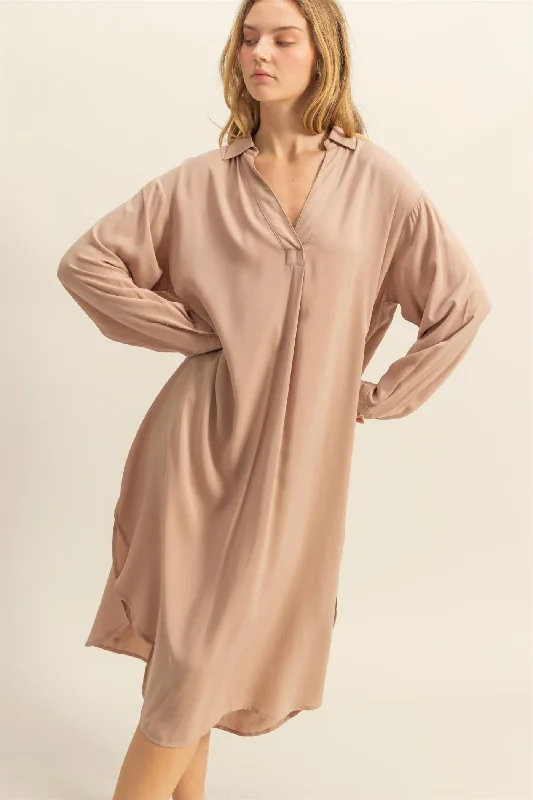 DARK TAUPE