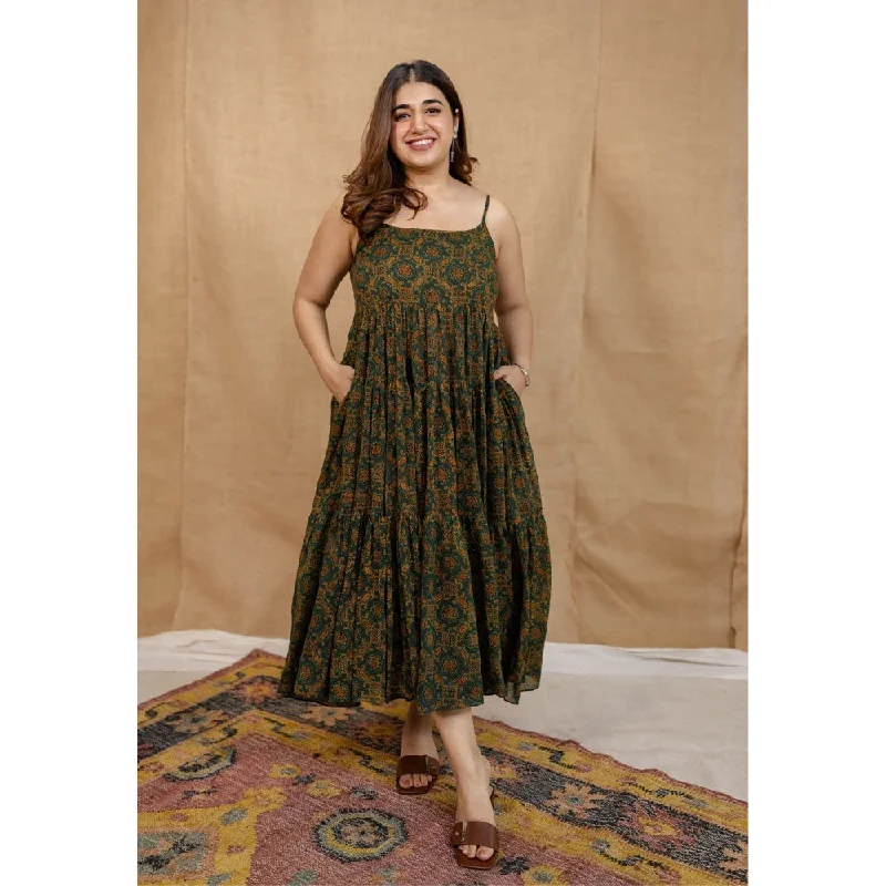 The Indian Ethnic Co. Green A-Line Ajrakh Printed Mul Cotton Dress With Square Neck