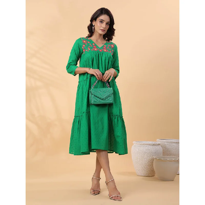 Janasya Women Green Dobby Cotton Embroidered Dress