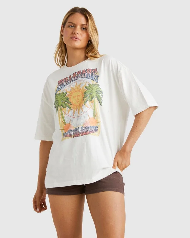 Billabong Enjoy the Journey T-Shirt Front Pockets Side Pockets Patch Pockets