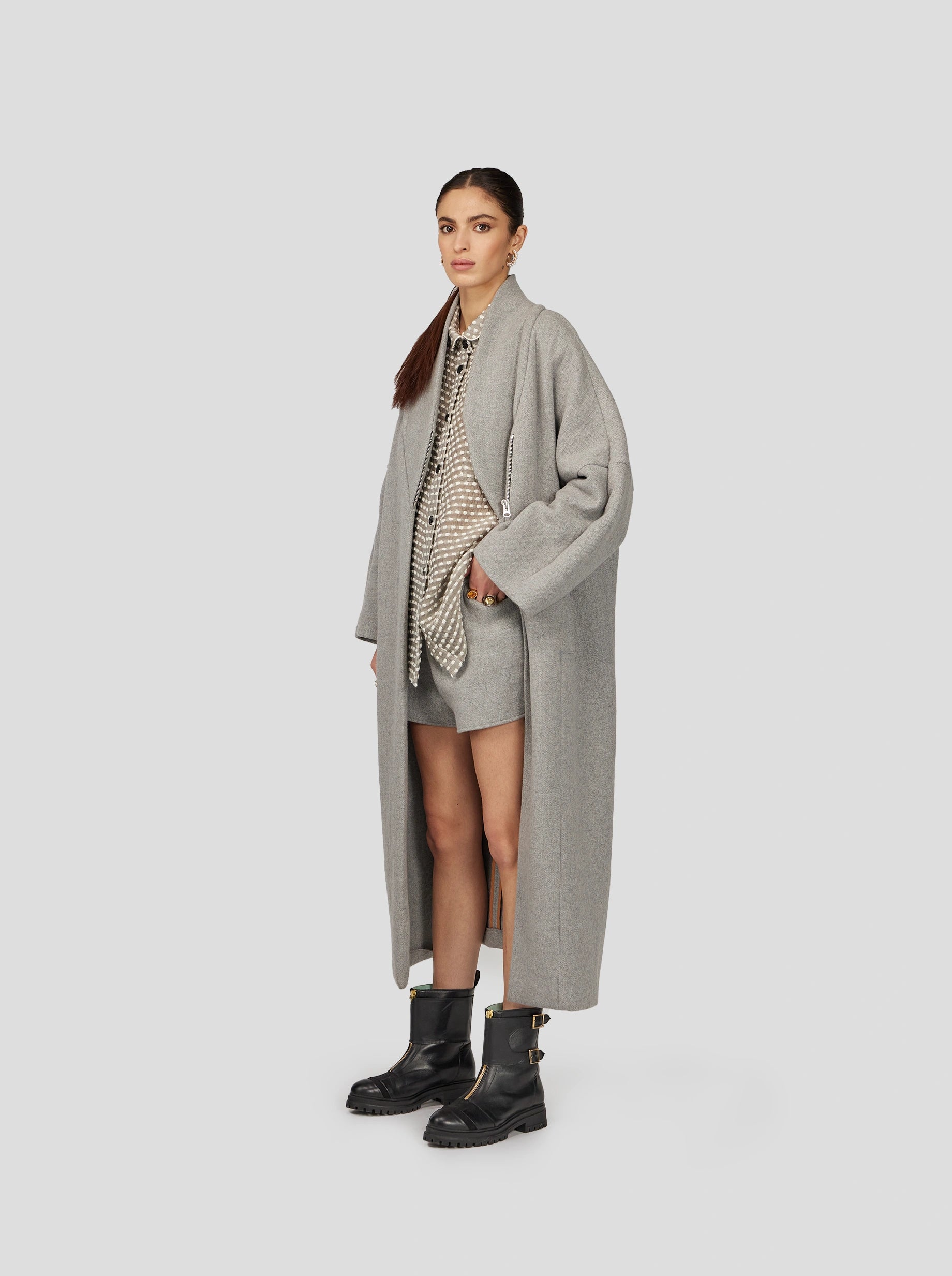 Eren Coat in Lead Woolen Cashmere Puff Shoulder Coat